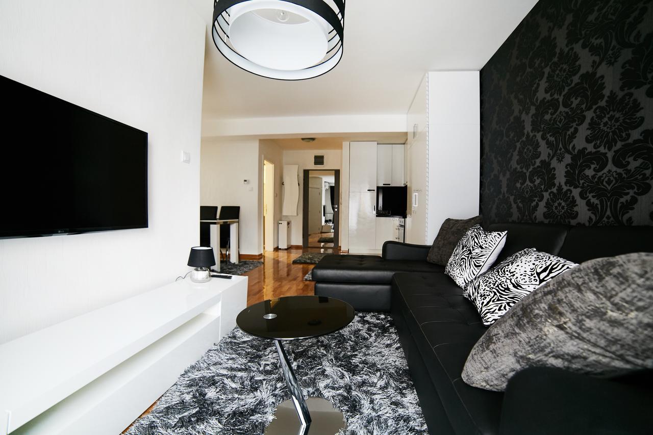 Lux Apartmani Beograd ภายนอก รูปภาพ