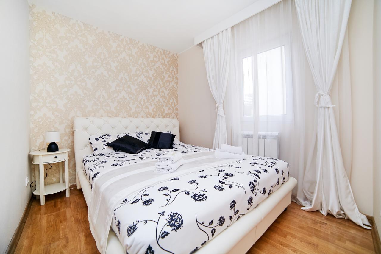 Lux Apartmani Beograd ภายนอก รูปภาพ
