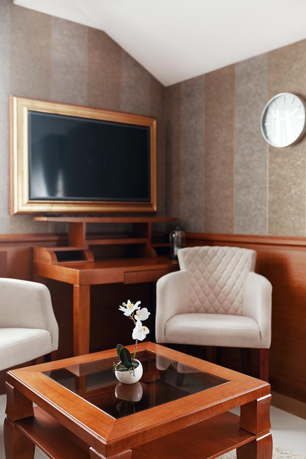 Lux Apartmani Beograd ภายนอก รูปภาพ